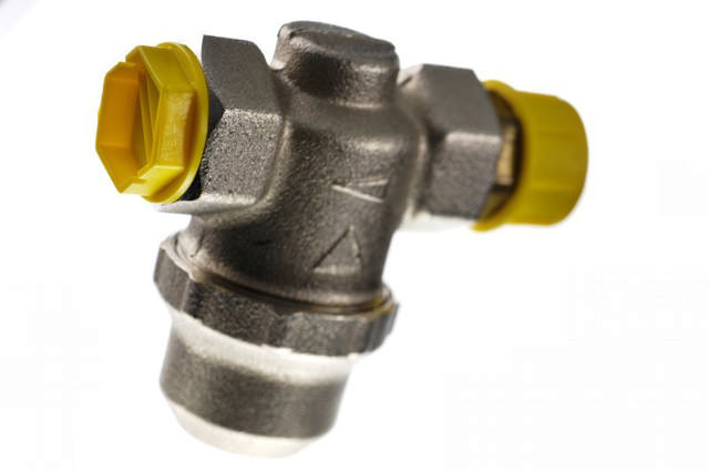 Threaded UNF Plugs (TC)Threaded UNF Plugs for hydraulic and steering components protection